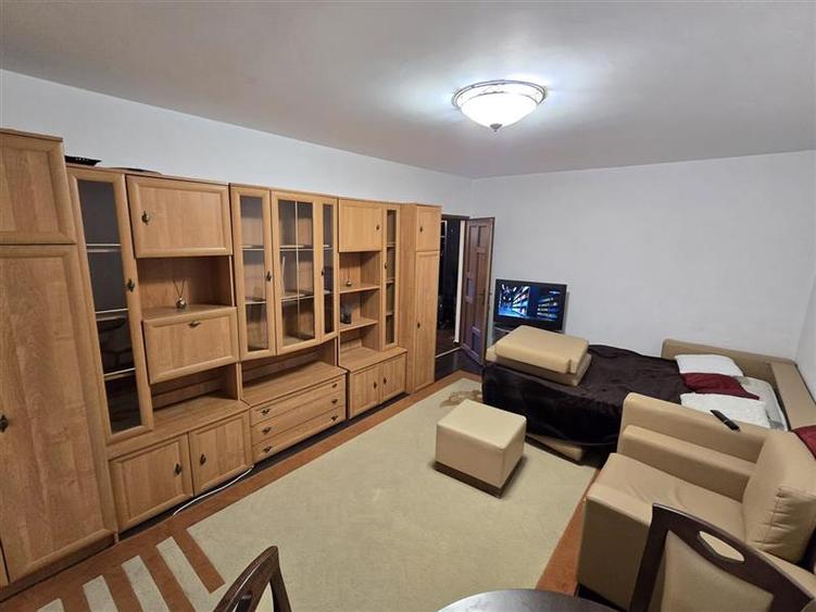 Apartament de inchiriat 2 camere, CUG Selgros - 3