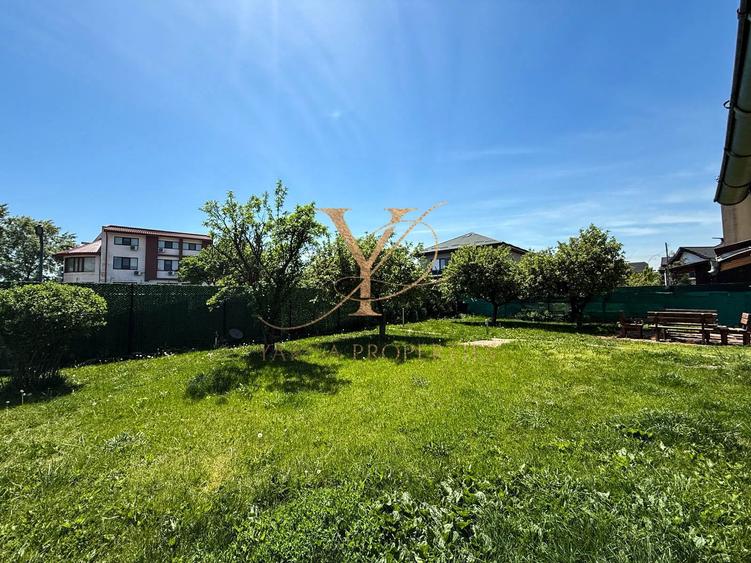 Casă individuală cu 14 camere cu Garaj în Odăile