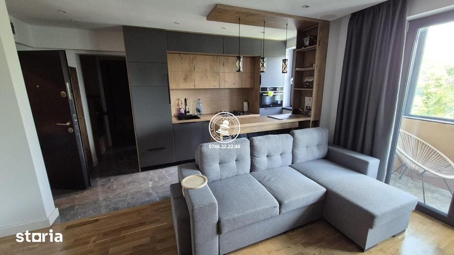 Apartament cu 2 camere decomandat în Central