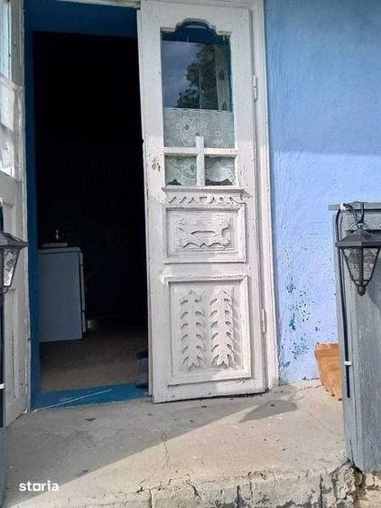 Casă cu 2 camere cu Teren 70 Mp în Pomârla