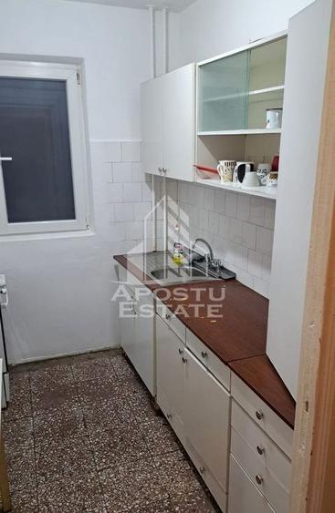 Apartament cu 3 camere decomandat, mobilat în Șagului