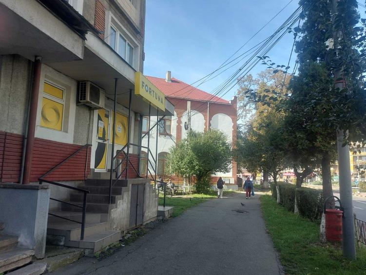 Spațiu comercial, de 26 mp, în Central