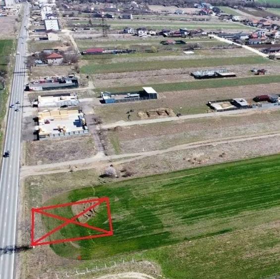 Teren Construcții intravilan de 655 mp, în Lazu