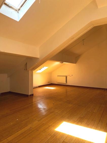 Casă Tip Duplex | 7 Camere | Rezidențial sau Comercial | Otopeni - 12