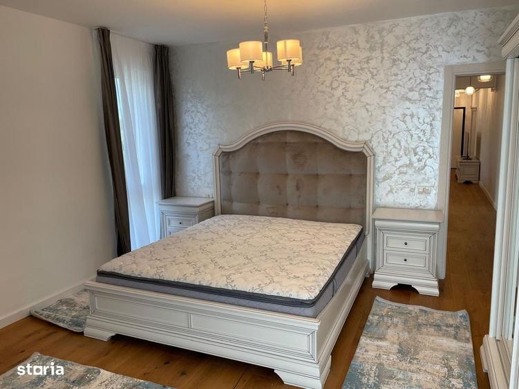 Apartament cu 4 camere, mobilat în Central