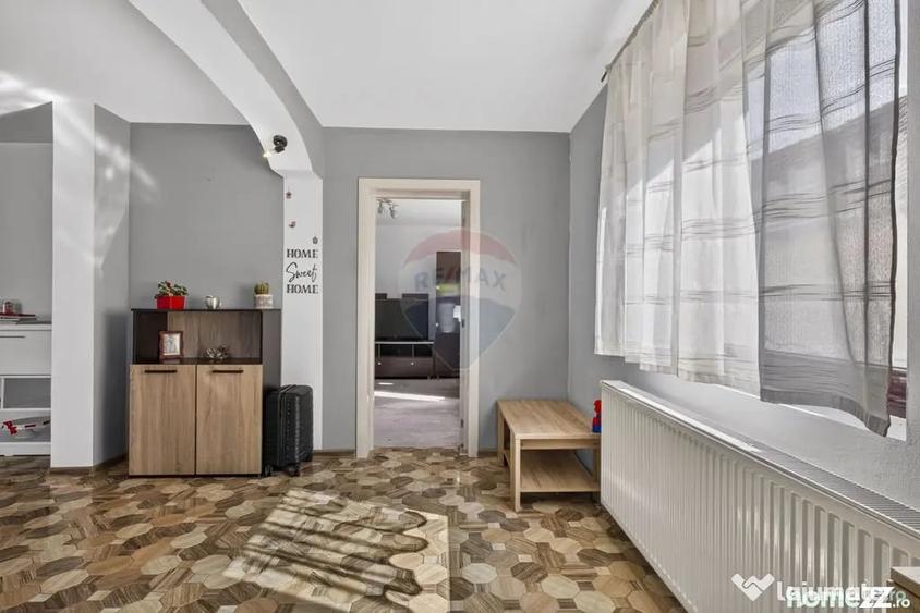 Casă cu 4 camere cu Teren 403 Mp în Central