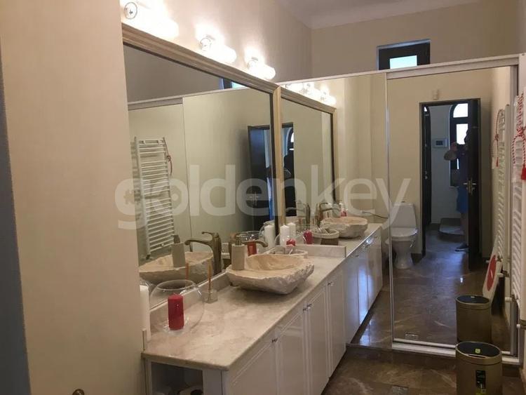 Spatiu cu 3 camere in vila potrivit pentru birouri - 9