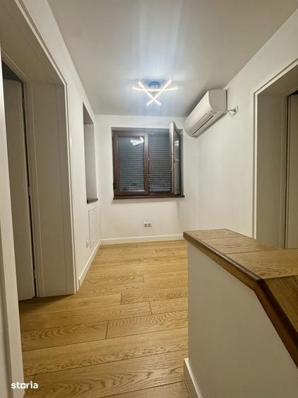 Casă cu 3 camere cu Teren 200 Mp în Central