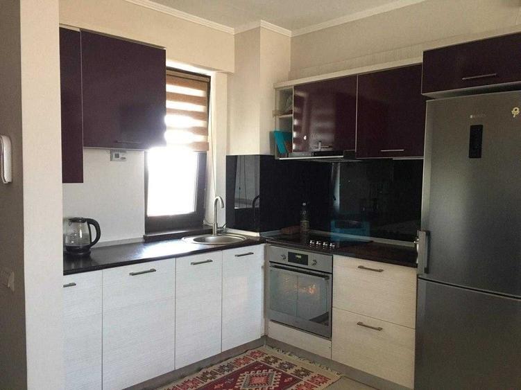 Apartament cu 2 camere decomandat în Exterior Vest