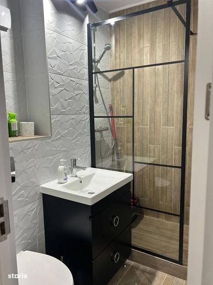 Apartament cu 2 camere decomandat în City Park Mall