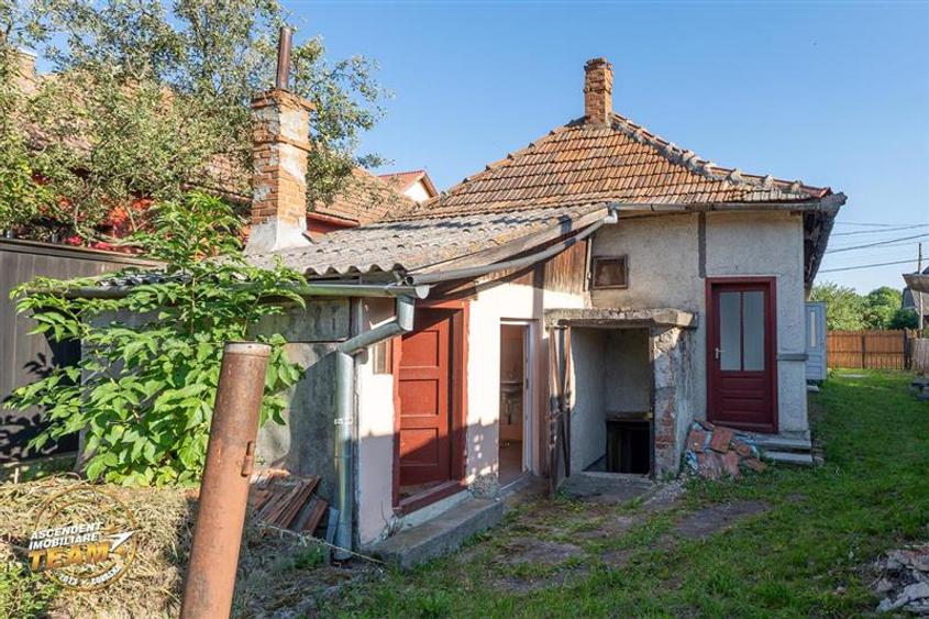 Casă individuală cu 4 camere cu Teren 412 Mp în Brețcu