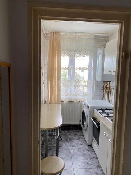 Apartament cu 2 camere semidecomandat, mobilat în Mănăștur — fotografia 3