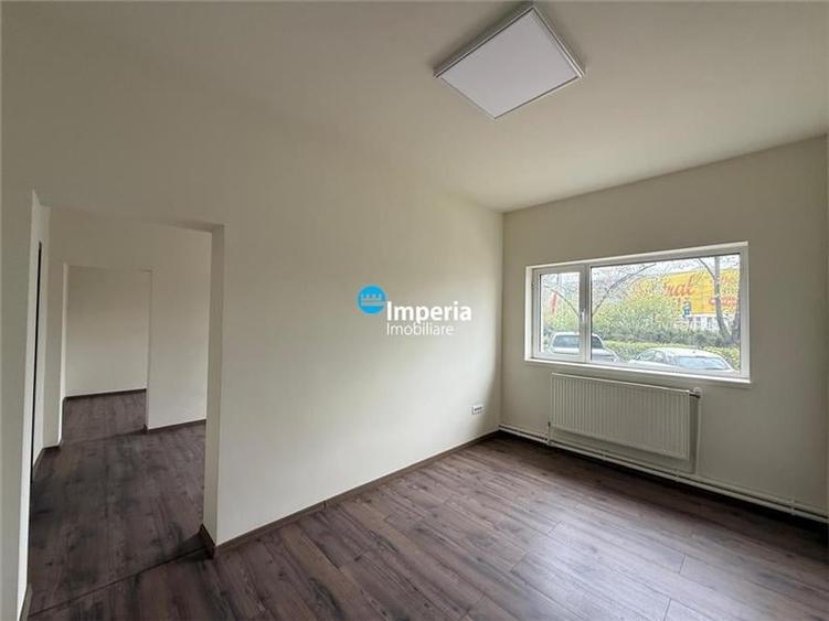 Spațiu comercial, de 100 mp, în Baza 3