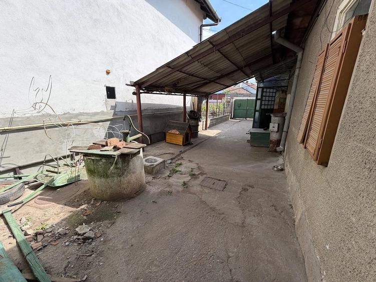 Casă cu 3 camere cu Teren 360 Mp în Central