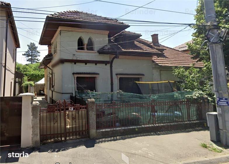 Casă cu 2 camere cu Teren 60 Mp în Grivița