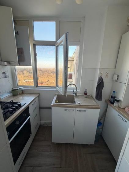 Apartament de vanzare, cu 2 camere, 57 mp, zona Craiovita - 11
