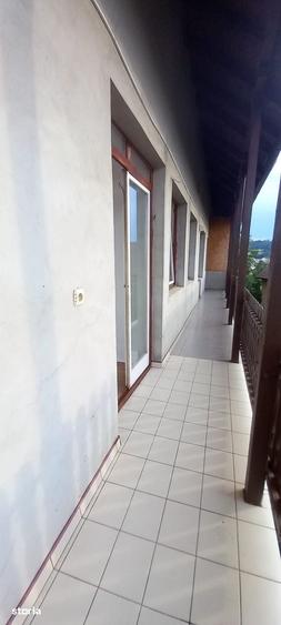 Apartament cu 5 camere în Central