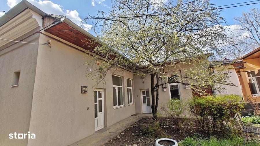 Casă cu 4 camere cu Teren 30 Mp în Gheorgheni