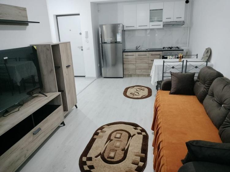 Apartament cu 2 camere decomandat în Chiajna