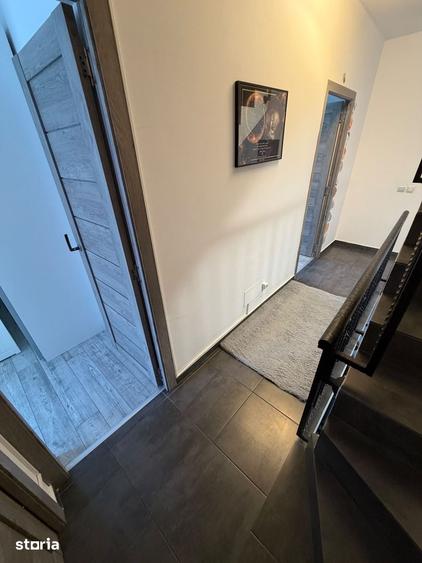 Casă cu 4 camere cu Teren 250 Mp în Central