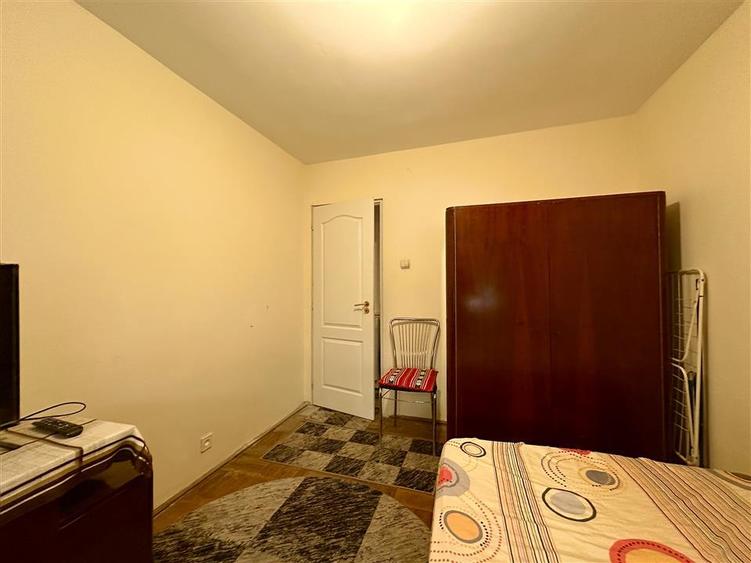 Apartament cu 2 camere semidecomandat în Aurel Vlaicu