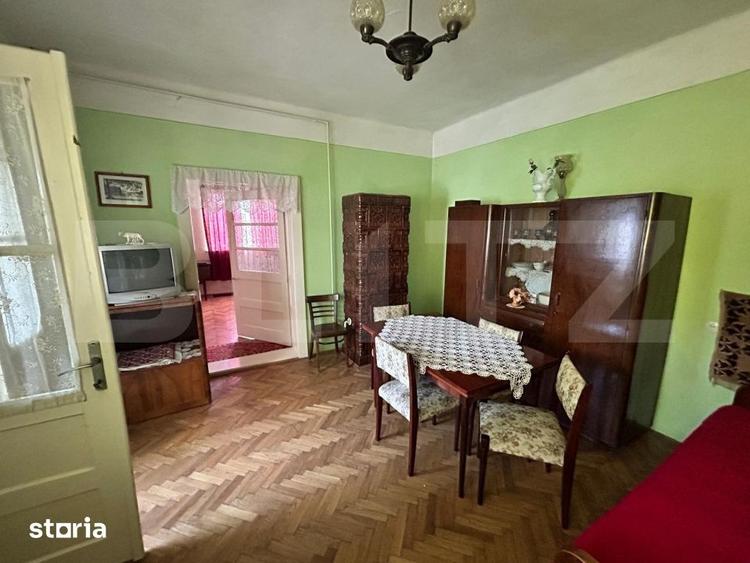 Casă cu 3 camere cu Teren 3000 Mp în Acățari
