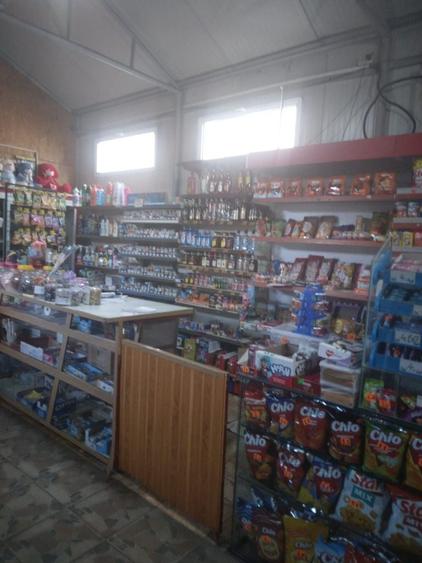 Spațiu comercial, de 100 mp, în Tunari