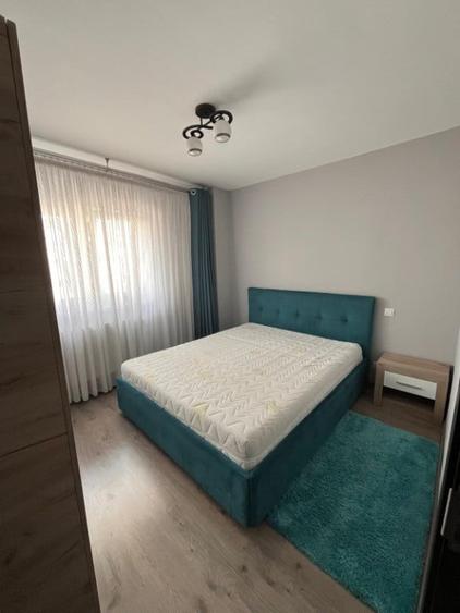 Apartament cu 3 camere decomandat în Gorjului