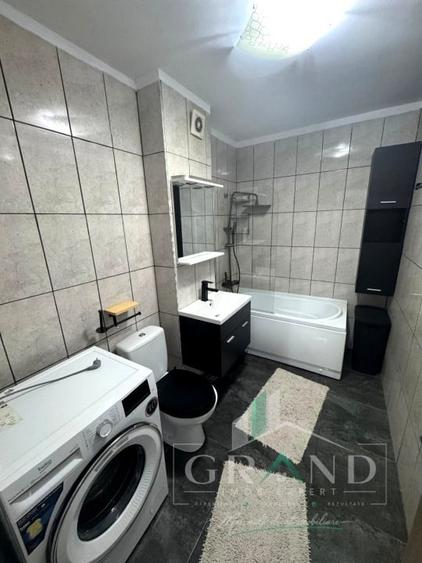 Apartament cu 3 camere semidecomandat, mobilat în Mănăștur