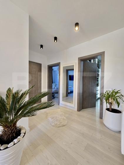 Apartament cu 4 camere decomandat, mobilat în Unirii