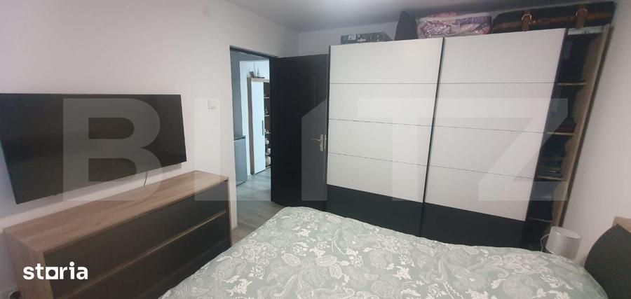 Apartament cu 3 camere semidecomandat în Central