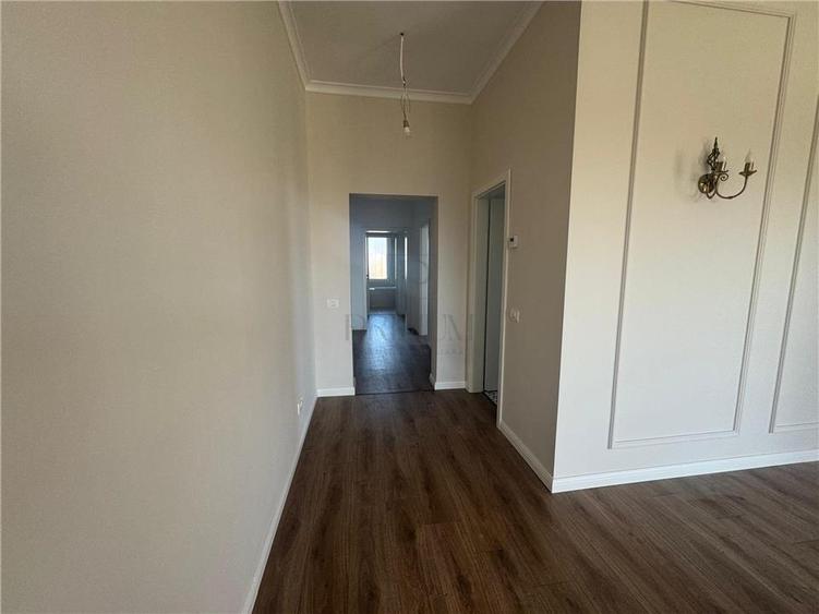 Duplex cu 3 camere cu Teren 320 Mp în Moșnița Nouă