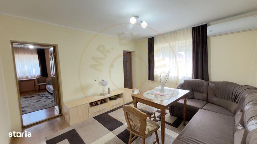 Casă cu 4 camere în Căpleni