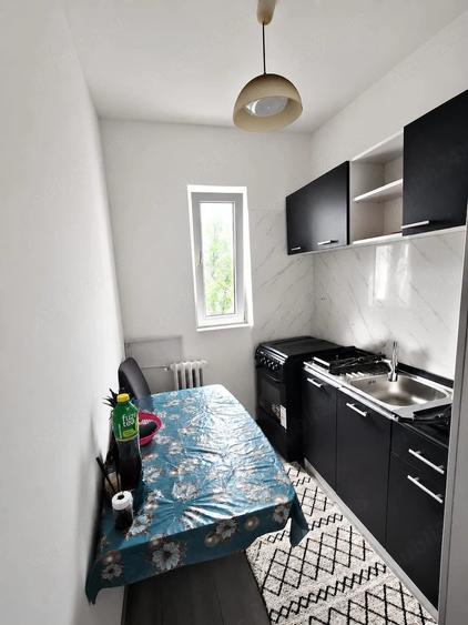 Apartament cu 2 camere semidecomandat în Vest