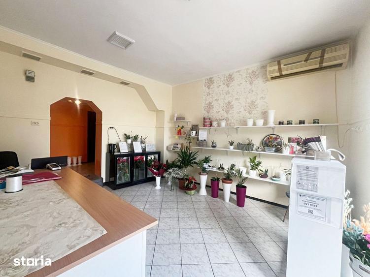 Casă cu 5 camere decomandat cu Teren 440 Mp în Ultracentral