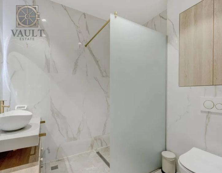 Apartament cu 4 camere decomandat, mobilat în Iancului