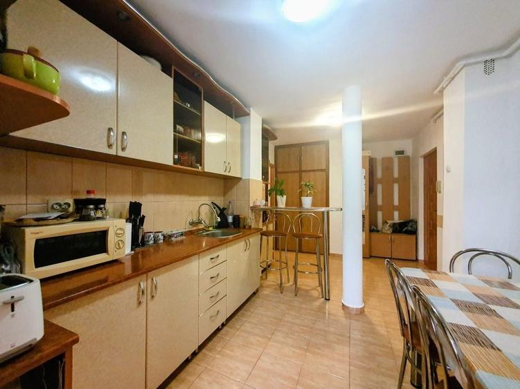 Apartament cu 3 camere in zona Alfa- Arad - 7