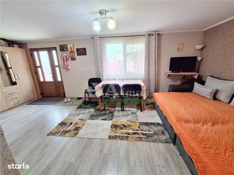 Casă cu 3 camere cu Teren 263 Mp în Letea Veche