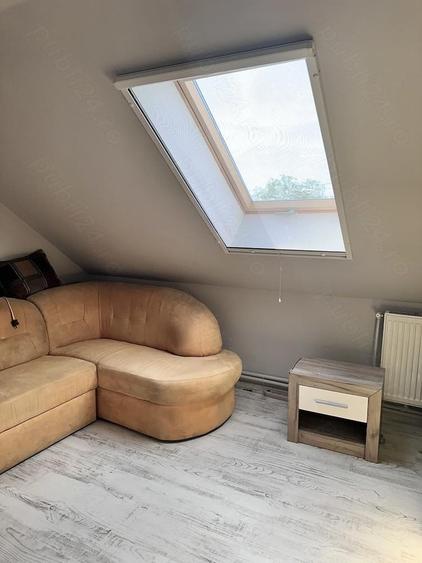Apartament cu 3 camere decomandat în Iosia