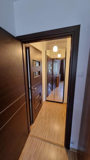Apartament cu 3 camere semidecomandat, mobilat în 1 Decembrie 1918