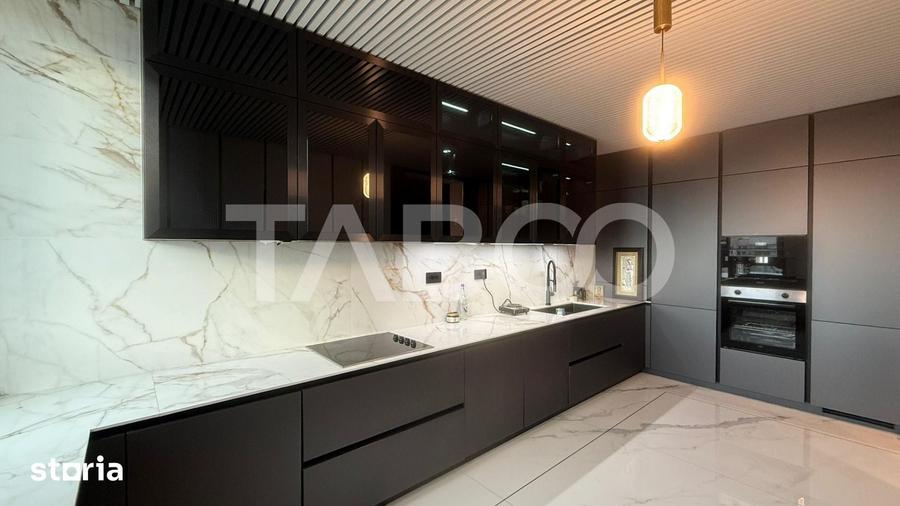 Apartament cu 4 camere semidecomandat în Gheorgheni