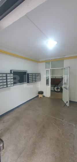 Apartament cu 2 camere decomandat în Vest