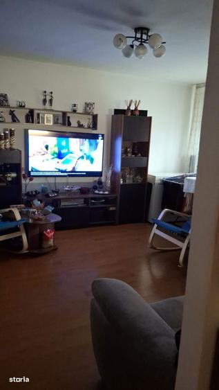 Apartament cu 3 camere în Giurgiului