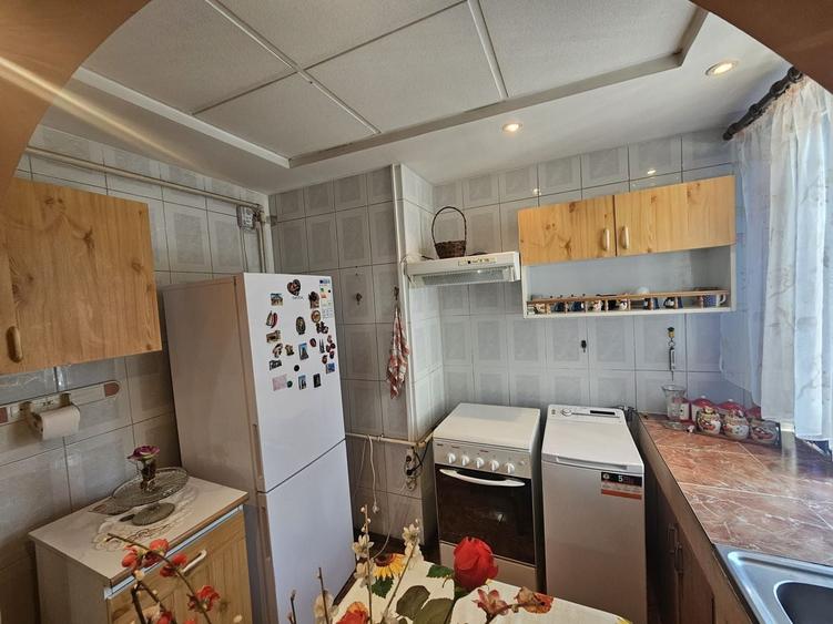 Apartament cu 2 camere semidecomandat în Ultracentral