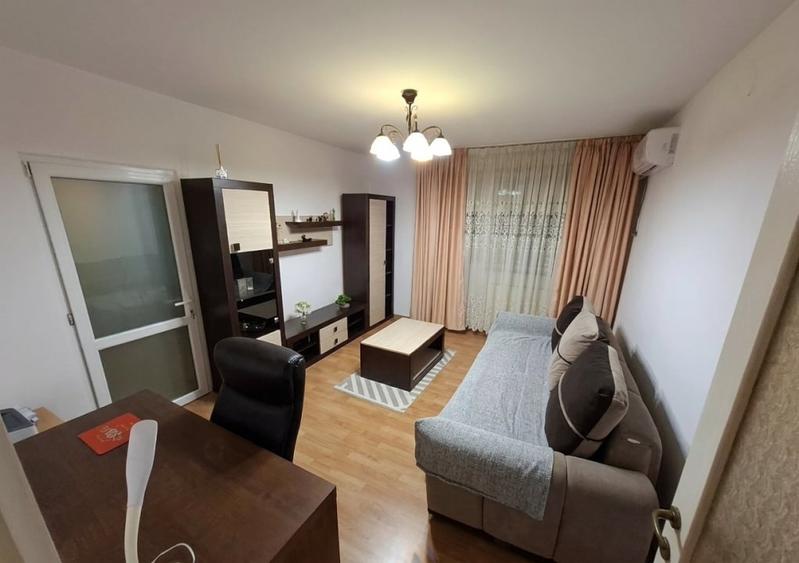2 camere decomandate lângă Parcul Moghioroș | Renovat | Etaj 2/10 - 1