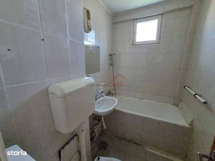 Apartament cu 2 camere decomandat în Drumul Taberei