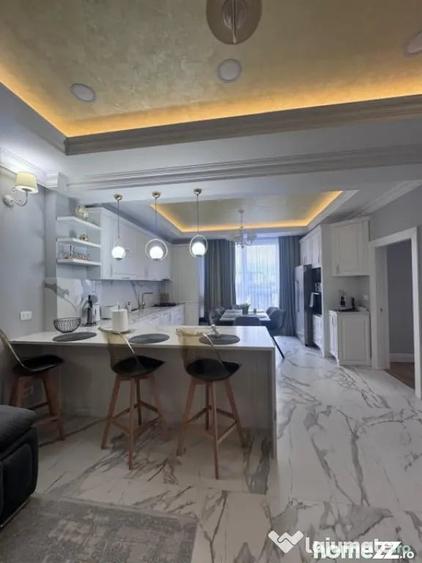 Apartament cu 3 camere decomandat în Rădăuți