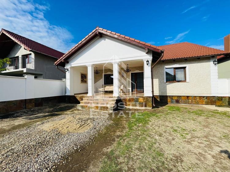 Casă individuală cu 3 camere cu Canalizare în Fântânele