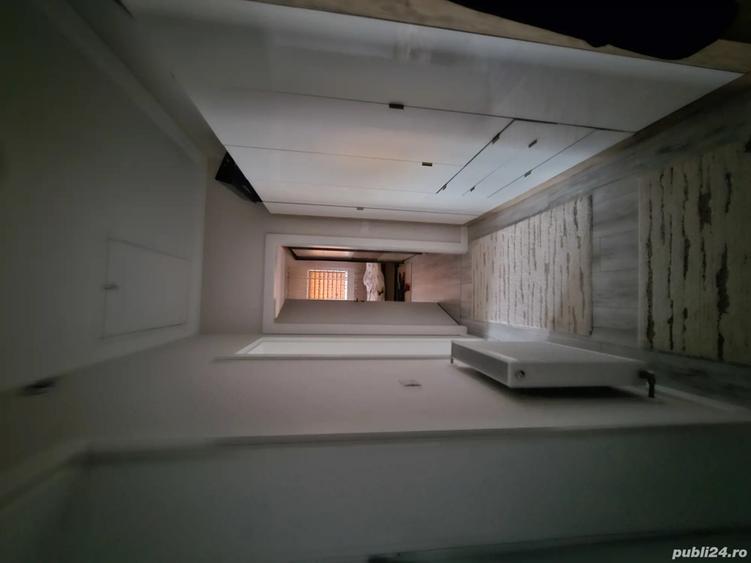 Casă cu 3 camere cu Teren 370 Mp în Moșnița Veche