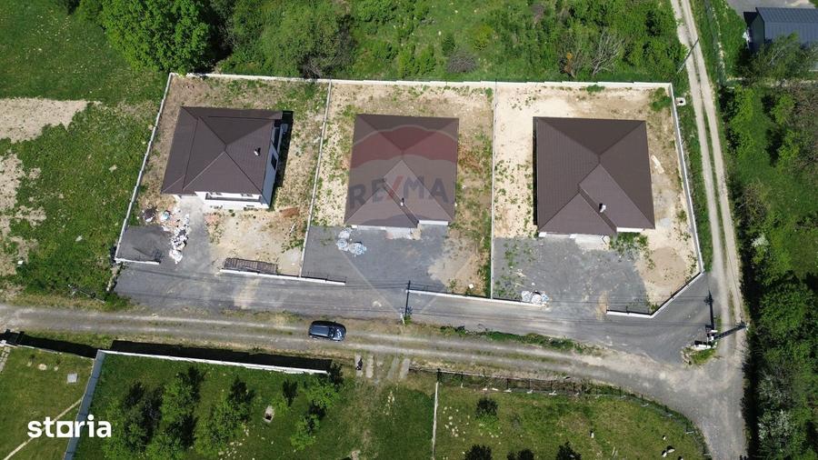 Casă cu 6 camere cu Teren 892 Mp în Baia Sprie